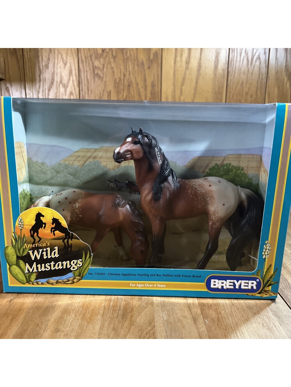 Breyer NIB Mustang Chestnut Appaloosa Yearling & Bay Stallion #750301